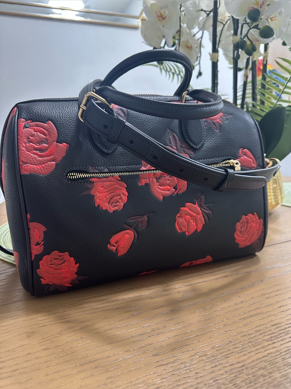 Coach Large Rowan in Roses 🌹 - Picture 5 of 6